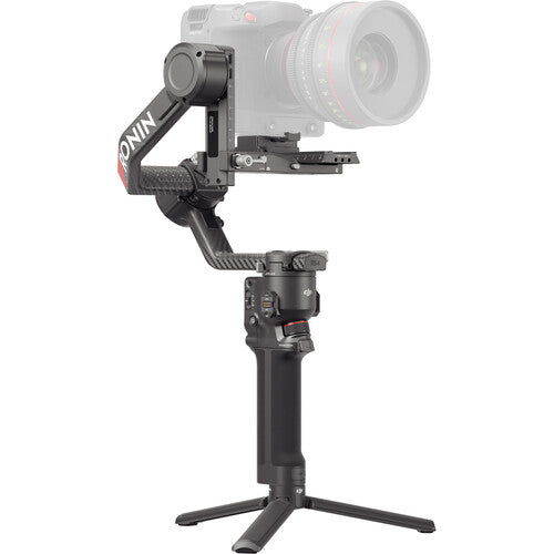 DJI RS 4 Pro Gimbal Stabilizer Combo